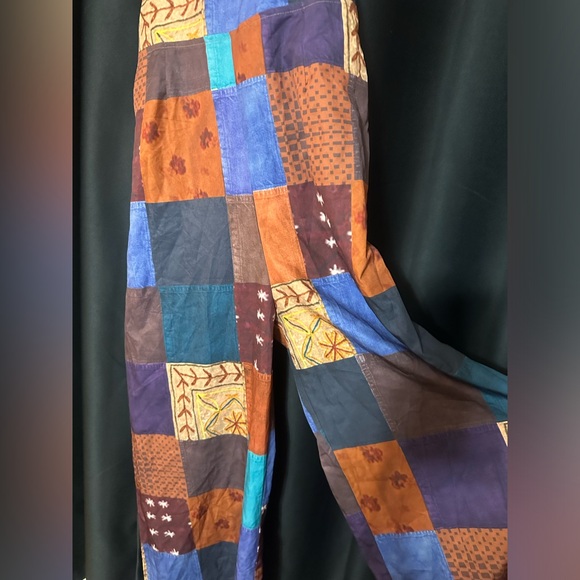 Overalls 🧡 - Picture 2 of 3